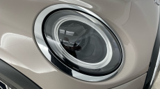 MINI Hatchback 1.5 Cooper Exclusive 5dr Auto [Comfort Pack] Petrol Hatchback